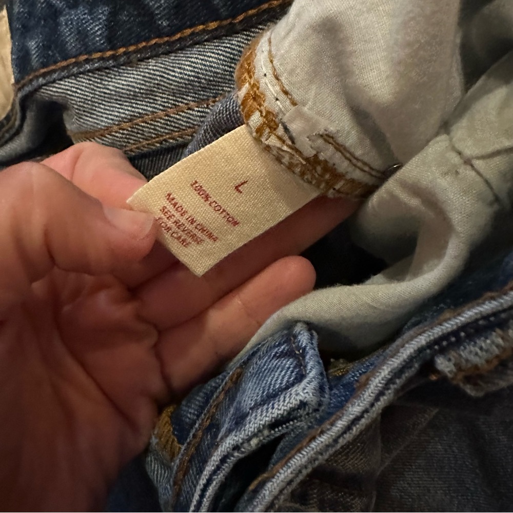 Wishlist Straight Leg Distressed Jeans sz Large - Picture 3 of 8